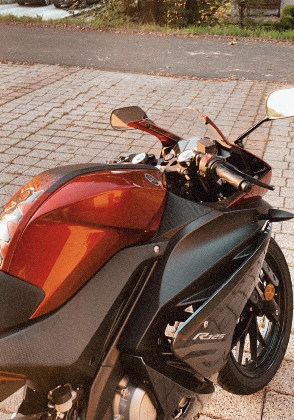 Motorrad verkaufen Yamaha YZF R125 Ankauf